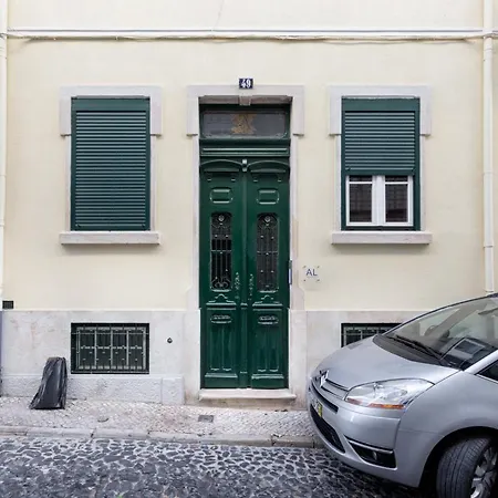 Joivy Marvelous 3-Bed Home With Astonishing View And Terrace, Nearby St George Castle Lisbon Exterior photo
