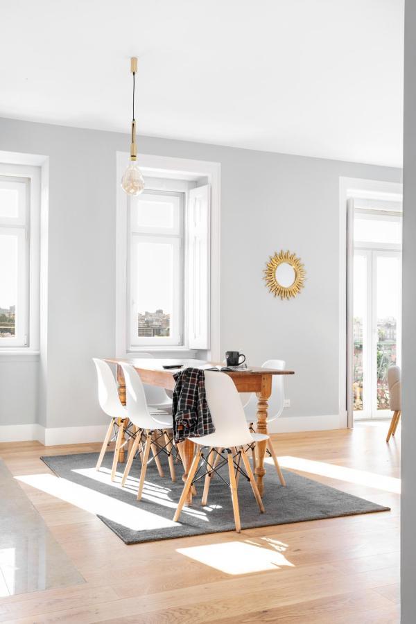 Joivy Marvelous 3-bed With Astonishing View And Terrace, Nearby St George Castle Apartment Lisbon