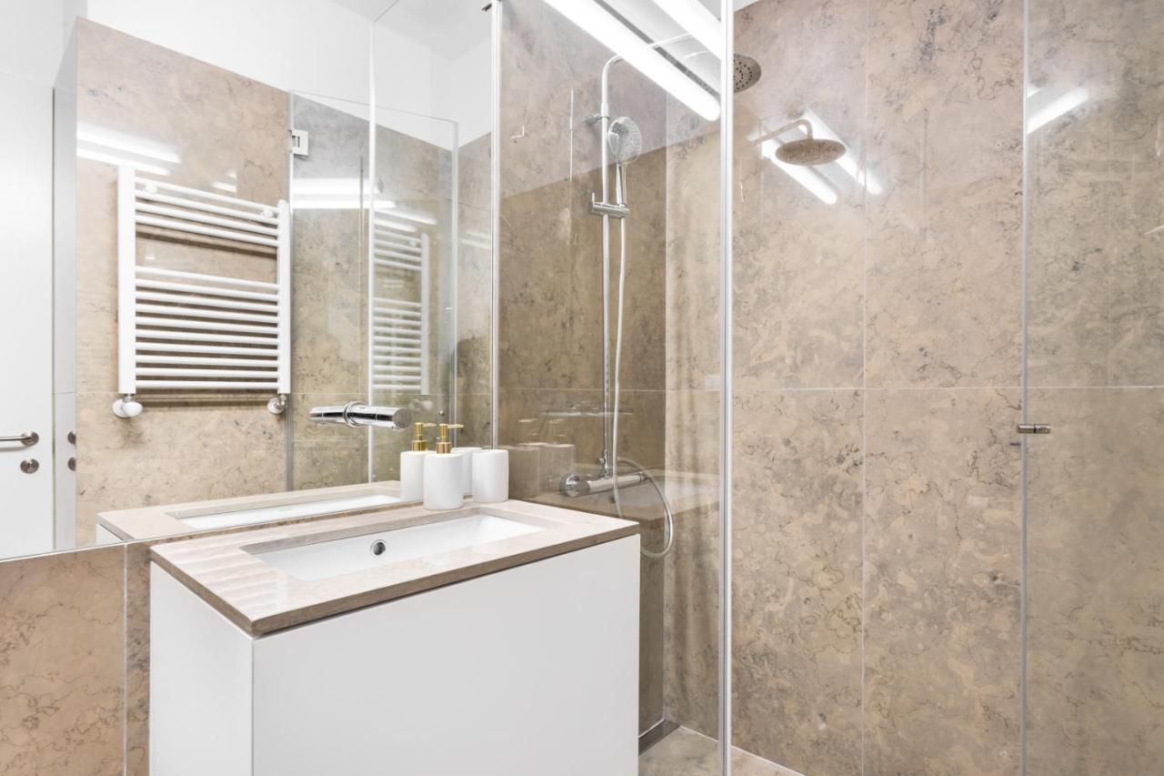 Joivy Marvelous 3-bed With Astonishing View And Terrace, Nearby St George Castle Apartment *