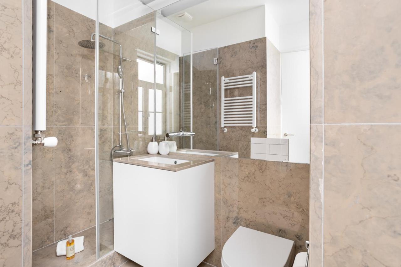 Joivy Marvelous 3-bed With Astonishing View And Terrace, Nearby St George Castle Apartment Lisbon