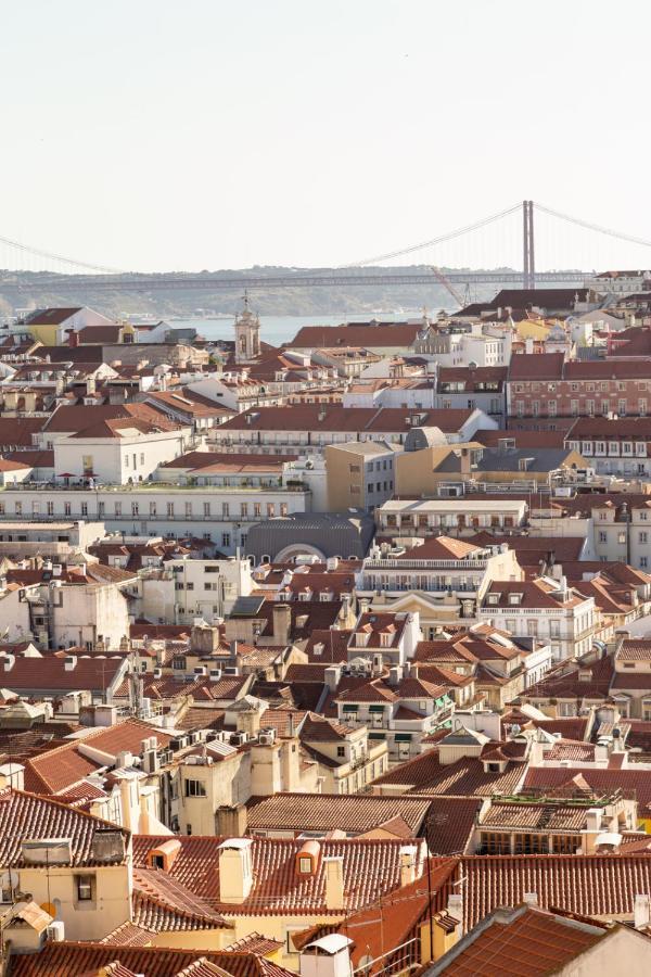 Joivy Marvelous 3-bed With Astonishing View And Terrace, Nearby St George Castle Apartment *